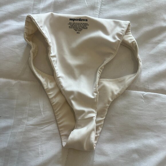 Superdown Mona Bikini Bottom // XS - Picture 4 of 5
